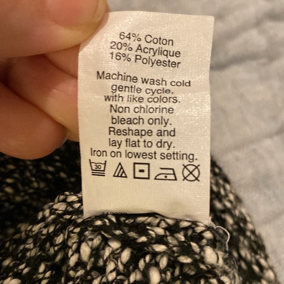 Black and white J Crew sweater size small - Picture 4 of 6